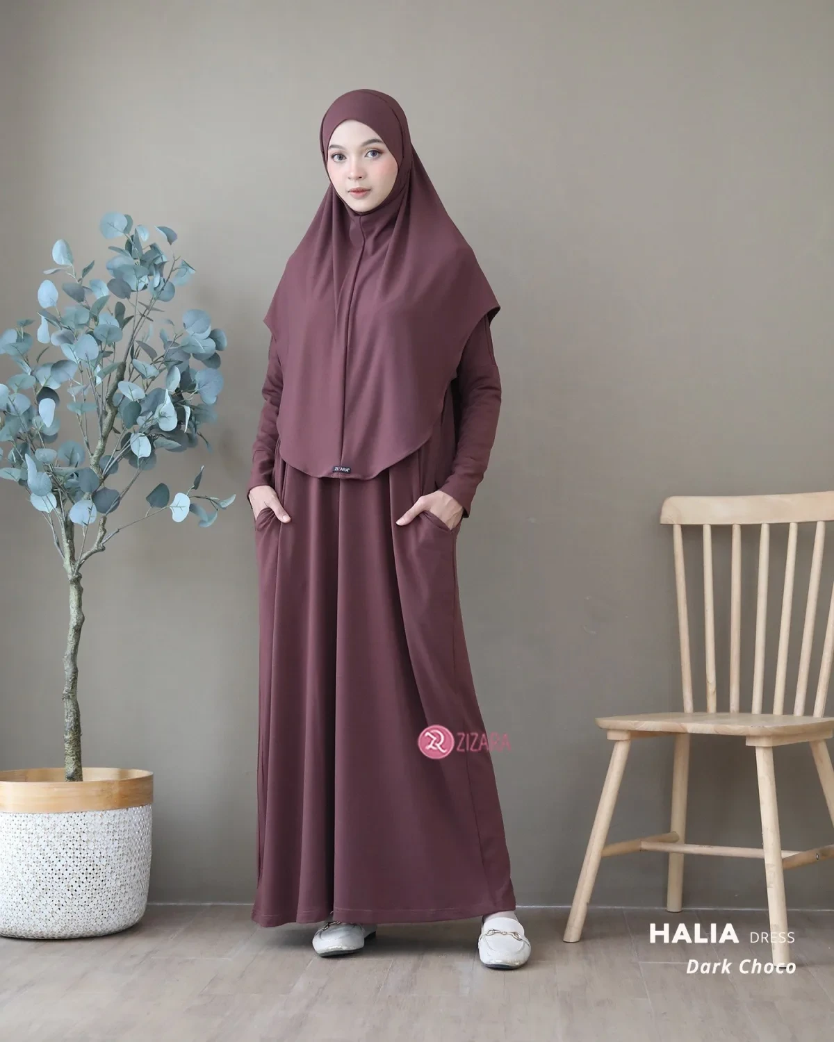 Zizara - Dress Halia Dark Choco thumb 2