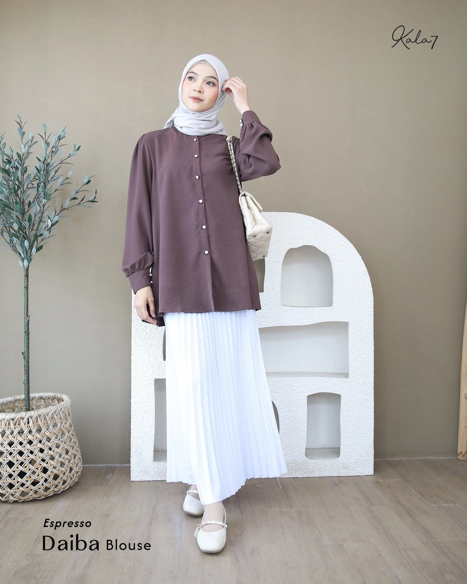 Zizara - Blouse Daiba Espresso thumb 2