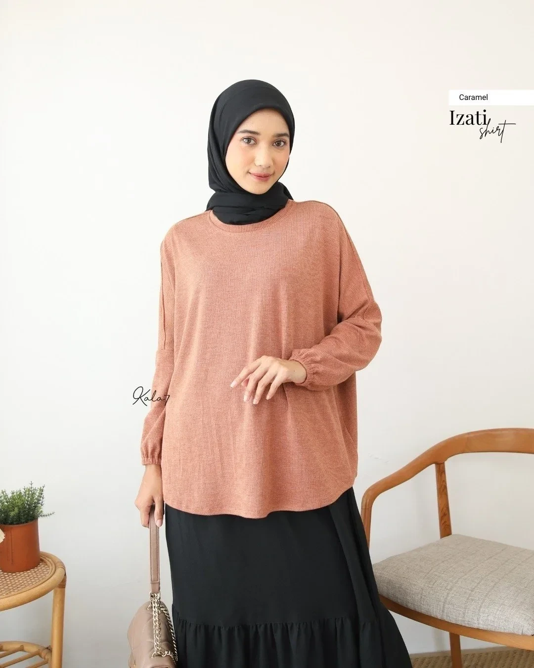 Zizara - Izati Shirt Caramel thumb 2