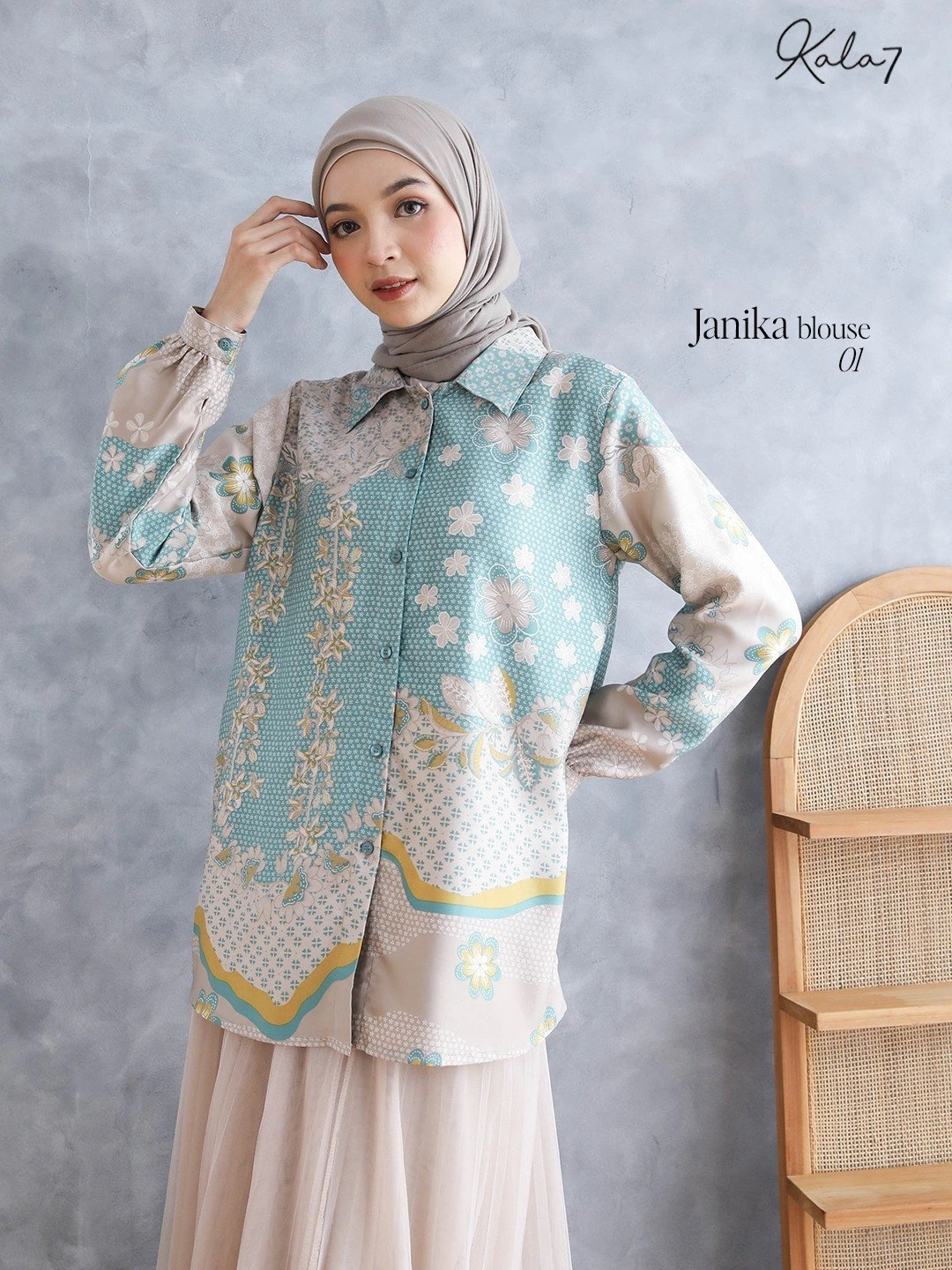 Zizara - Blouse Janika 01 thumb 2