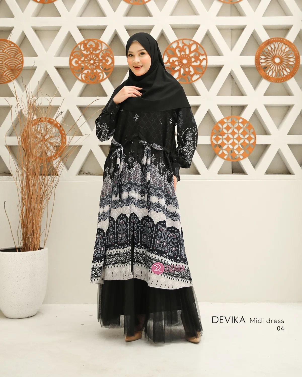 Zizara - Devika Midi 04 thumb 2