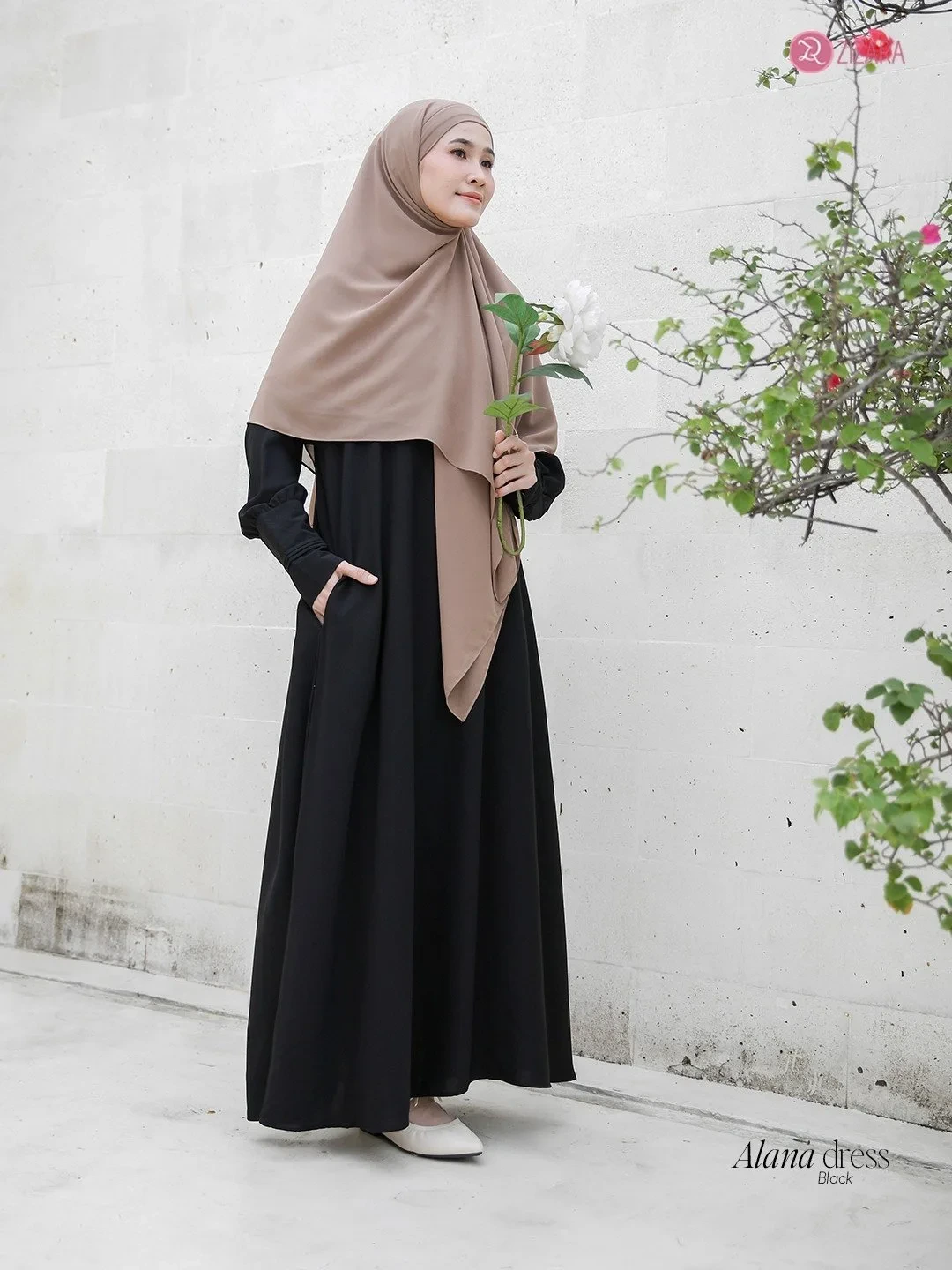 Zizara - Dress Alana Black thumb 2